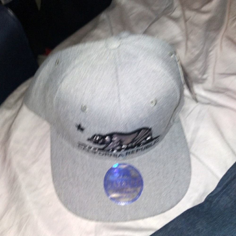 Grey California hat